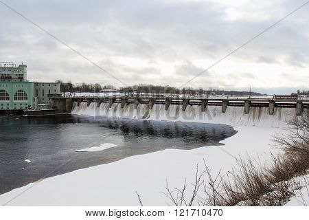 Volkhov, Russia - 23 February, Volkhov hydroelectric power station in winter, 23 February 2016.
Tourist places in the great ancient route from the Vikings to the Greeks.Volkhov hydroelectric station.