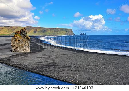Black sand beach at Vik town, Iceland