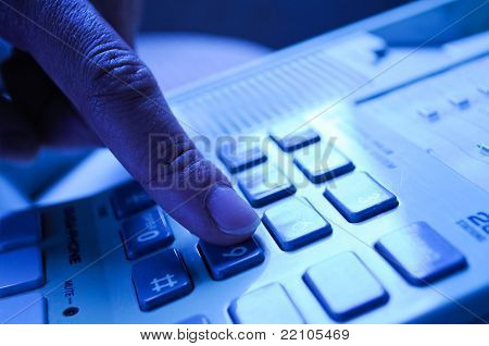 Composez le 911 ou les services d'appui