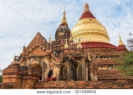 Horizontal Picture Of Important Buddhist Building Called Dhammayazika Pagoda Located Inside The Arch