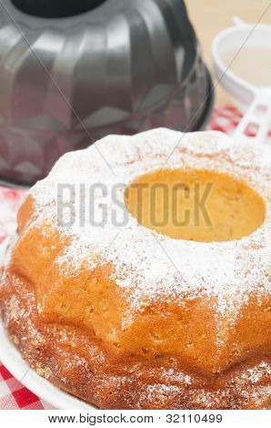 Gugelhupf의 베이킹