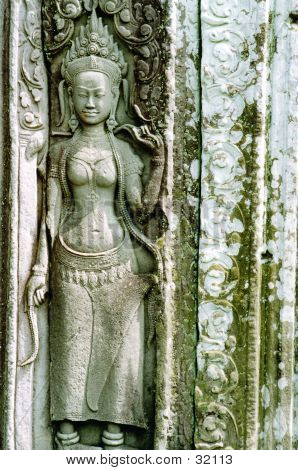 Reliefs บนผนังวัด