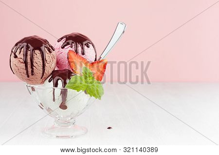Vanilla Ice Cream Scoops Different Flavor With Chocolate Sauce, Mint, Strawberry, Spoon In Elegant B