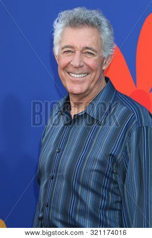 LOS ANGELES - SEP 5:  Barry Williams at the 