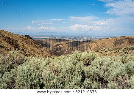 View Of Southern Idaho In Owyhee County - Mountains And Sagebrush On A Beautiful Summer Day