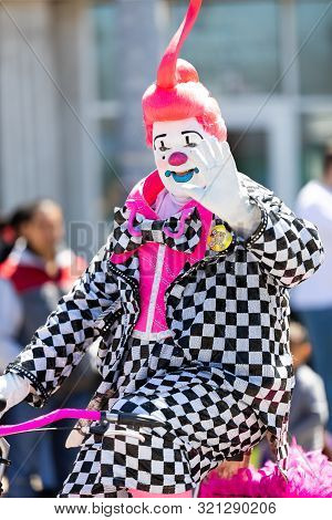 Benton Harbor, Michigan, Usa - May 4, 2019: Blossomtime Festival Grand Floral Parade, Michiana Clown