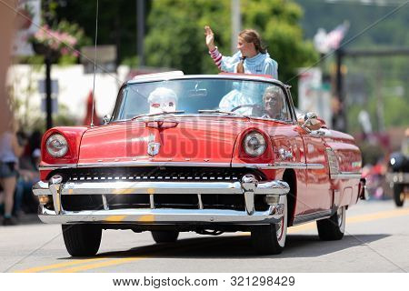 Buckhannon, West Virginia, Usa - May 18, 2019: Strawberry Festival, Mercury, Montclair, Classic Car,