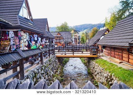 Zakopane, Poland - September 29, 2018: People On Street For Tourist Walking And Promenade In The Cit