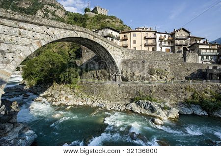 Pont-saint-martin