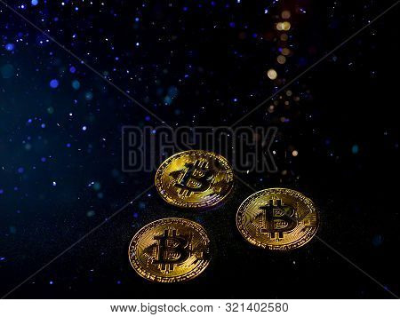 An Innovative Digital Currency Bitcion Effect By Great Lighting Effect.