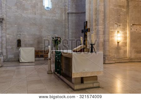 Jerusalem, Israel, September 07, 2019 : The Interior Of The Lutheran Church Of The Redeemer On Muris