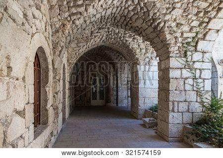 Jerusalem, Israel, September 07, 2019 : The Courtyard Of The Lutheran Church Of The Redeemer On Muri