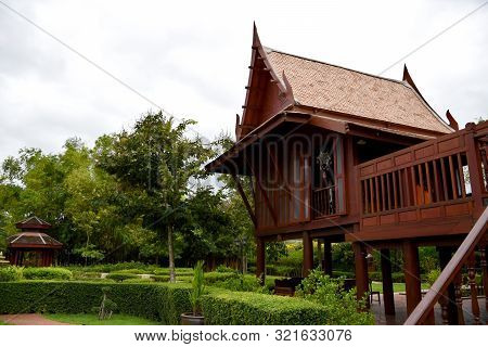 Kanchanaburi, Thailand, 09.09.2019: Beautiful Garden, Lake, Traditional Thai, Siamese Clothes, Build