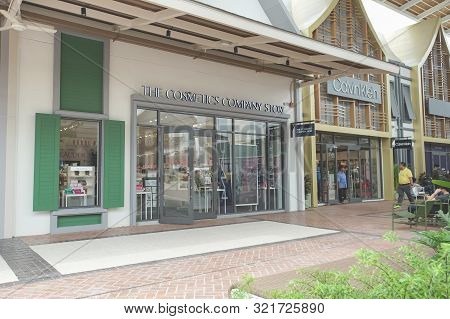 Samut Prakan, Thailand - September 06, 2019: The Cosmatics Company Store In The New One Shopping Mal