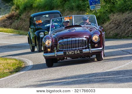 Pesaro Colle San Bartolo , Italy - May 17 - 2018 : Nash Healey Sports 3850 Cm3 1950 On An Old Racing