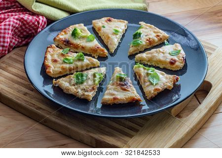 Mini Personal Pan White Cheese Pizza With Broccoli