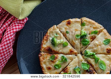 Mini Personal Pan White Cheese Pizza With Broccoli