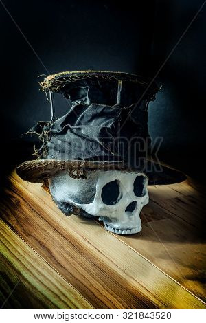 Scary Jawless Halloween Skull Wearing Old Distressed Top Hat