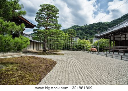 Zen Garden Of The Tenryu-ji Temple, Kyoto, Japan