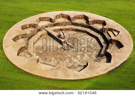 Mandu, Hindistan Afgan mimari kalıntıları