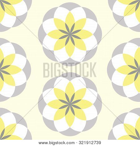 Sunny Geometric Flower Polygon Vector Repeat Pattern
