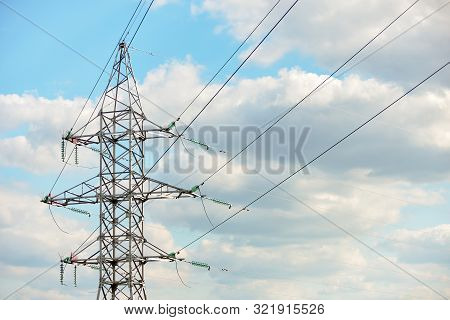 Power Lines With Protection From Birds. Bird Protection Of High-voltage Power Lines Of New Generatio