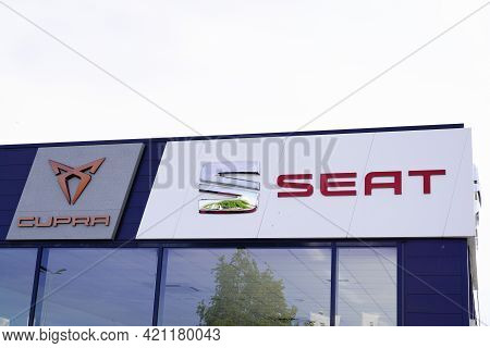 Bordeaux , Aquitaine France - 05 18 2021 : Seat Cupra Logo Sign And Brand Text On Store Dealership S
