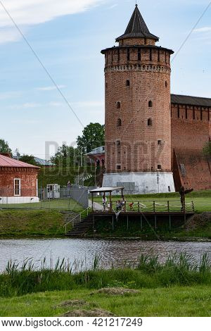 Wall Of The Kolomna Kremlin Of Red Brick And Marinkin Tower