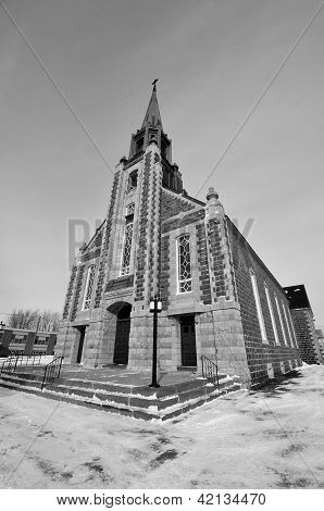 A Igreja de Saint-Michel Rougemont Quebec Canadá