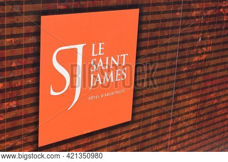 Bordeaux , Aquitaine France - 05 18 2021 : Le Saint James Architect Hotel Restaurant Part Of Relais 