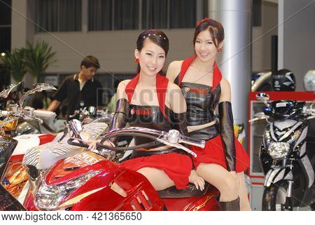 Bangkok-apil 5 Pretty At The28th Bangkok International Motor Show 2007 On Apil 5  , 2007 In Bangkok,