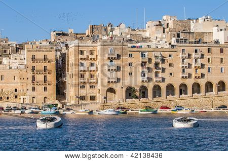 Senglea Birgu, 몰타에서 본