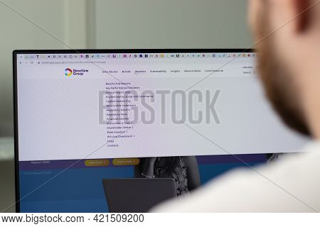 New York, Usa - 1 May 2021: Direct Line Group Directline Company Website On Screen, Illustrative Edi