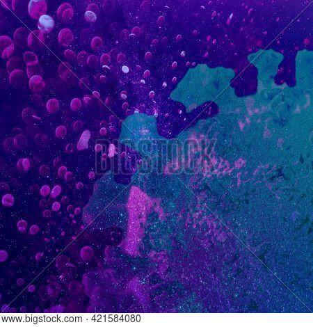 Purple infectious coronavirus outbreak banner