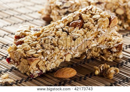Organic Almond And Raisin Granola Bar