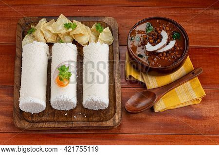 White Rice Puttu With Chana Masala Curry