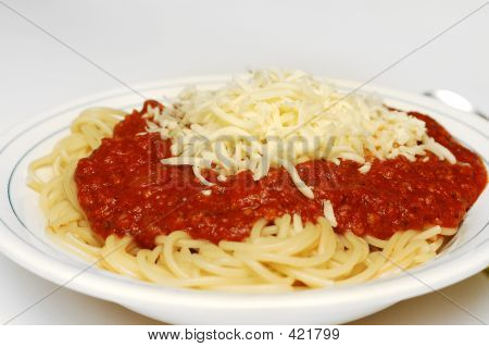 Bolognaise พาสต้าชีส