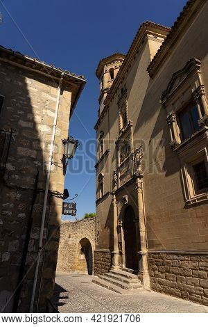 Baeza, Spain - September 07, 2020: Typical Streets In The Old Town Of Baeza With The Old University 