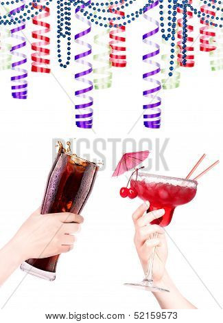 hand with alcohol cocktail
