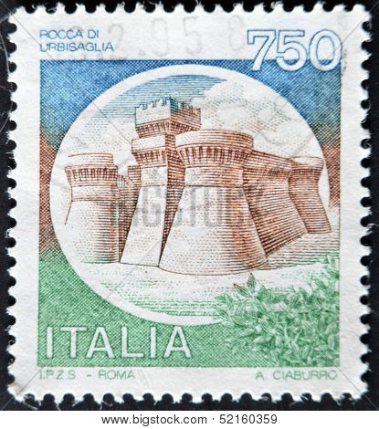 A stamp printed in Italy shows image of the Rock of Urbisaglia Italian series of castles