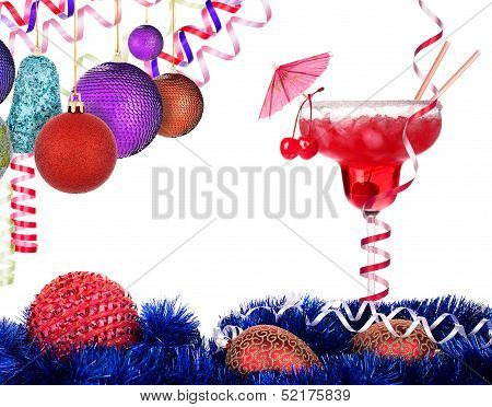 alcoholic cocktail with christmas decoraion