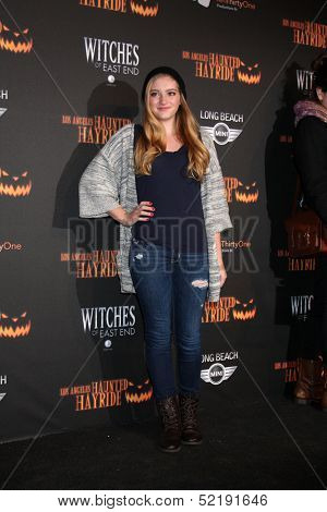 LOS ANGELES - OCT 10:  Willow Shields at the 8th Annual LA Haunted Hayride Premiere Night at Griffith Park on October 10, 2013 in Los Angeles, CA