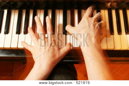 Piano Player
