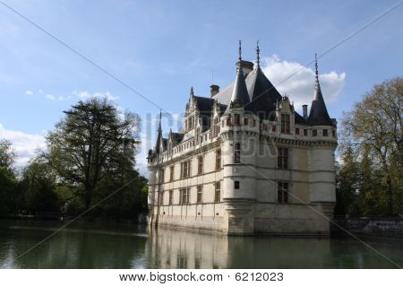 ฝรั่งเศส ลัวร์ Azay เลอ Rideau และคูเมือง