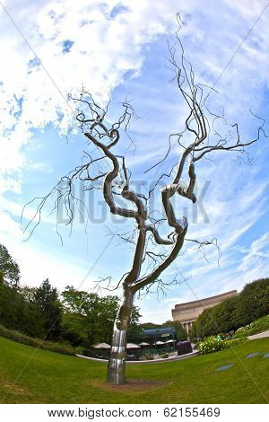 This Photo Of A Metal Tree, “graft”( 2008-2009) By American Artist Roxy Paine, Was The Highlight Of
