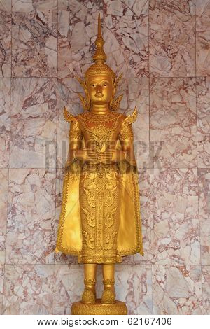 deva statue