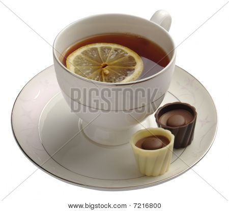 Svart te med citron och choklad godis