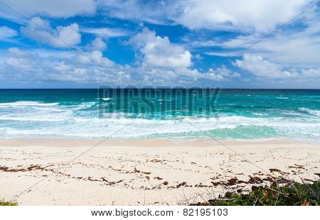 Tropical beach and sea on Bahamas island of Eleuthera