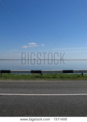 Cesta k moři.