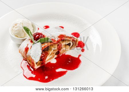 apple strudel